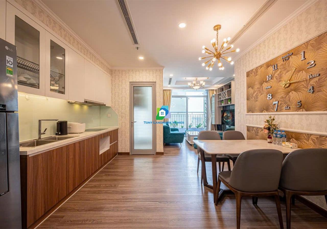 Modern Elegance In Park TP. Hồ Chí Minh