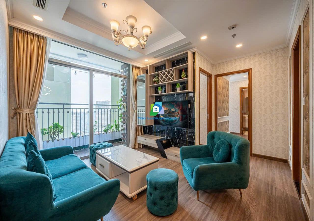 Modern Elegance In Park TP. Hồ Chí Minh